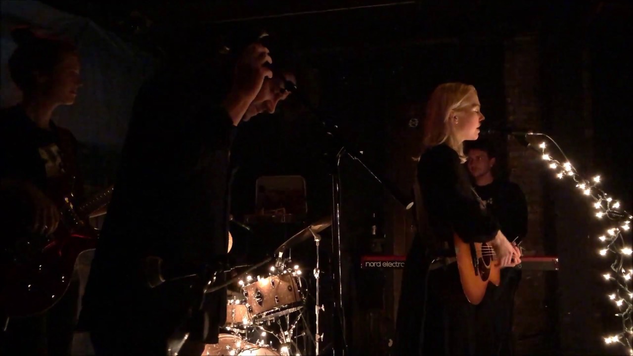 PHOEBE BRIDGERS 
