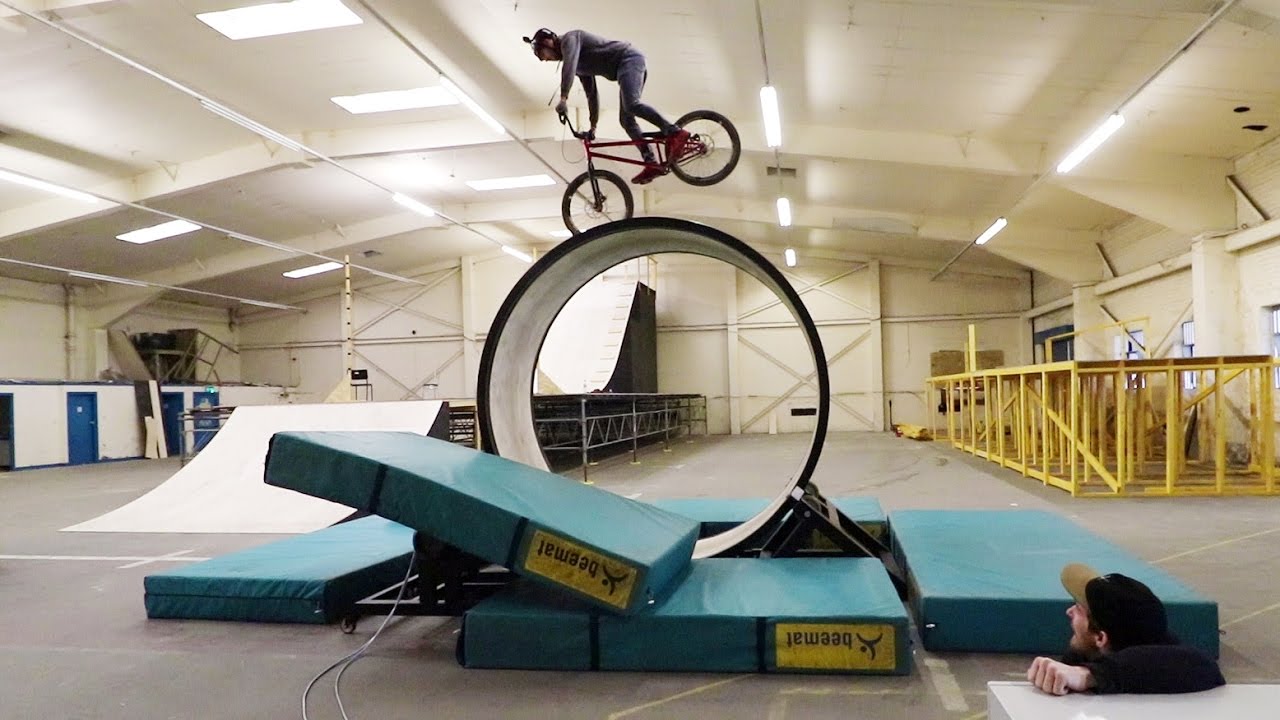 Vlog 50 - Riding The Wheel Of Death!