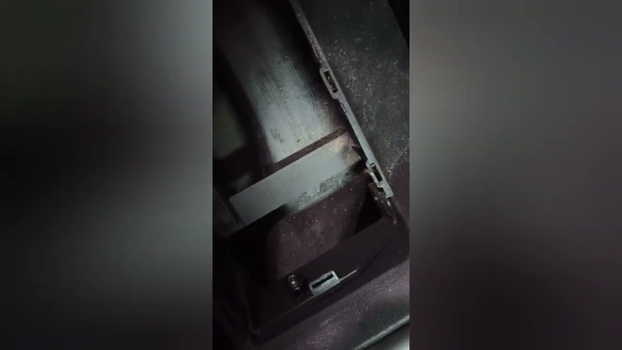 Opel Vectra C стояночный тормоз,само натяжной механизм ручника Вектра С, Сигнум