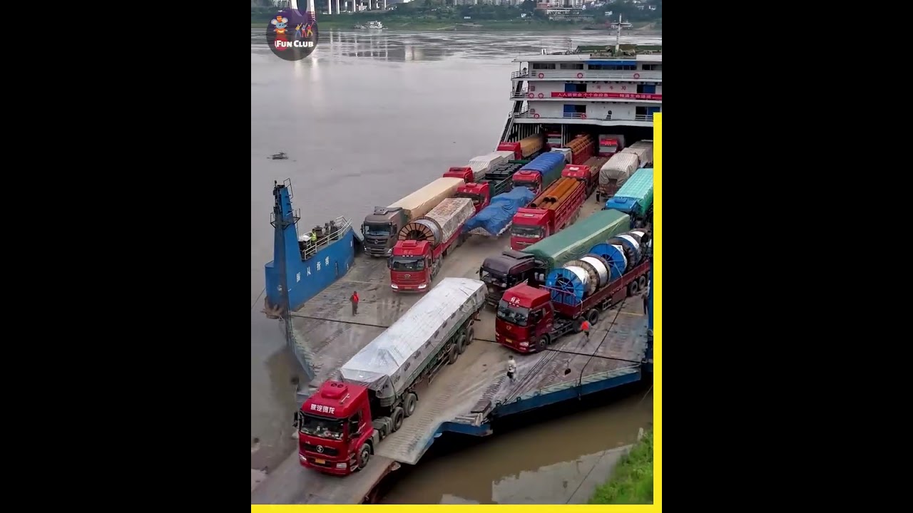 truck loading on ship 