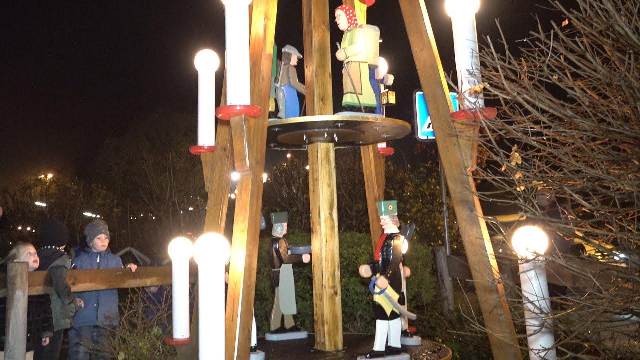 Hallo Hasbergen -Anblasen der  Weihnachtspyramide 26. 11. 20