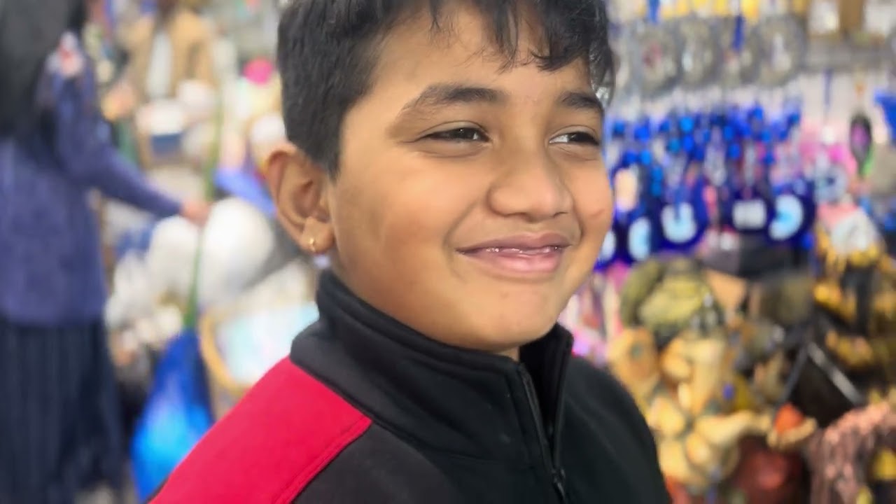 Divya ki Shaadi shopping Karte Aa Gaya makeup✨#viralvideo #wedding #makeupartist #hairstyle #makeup 