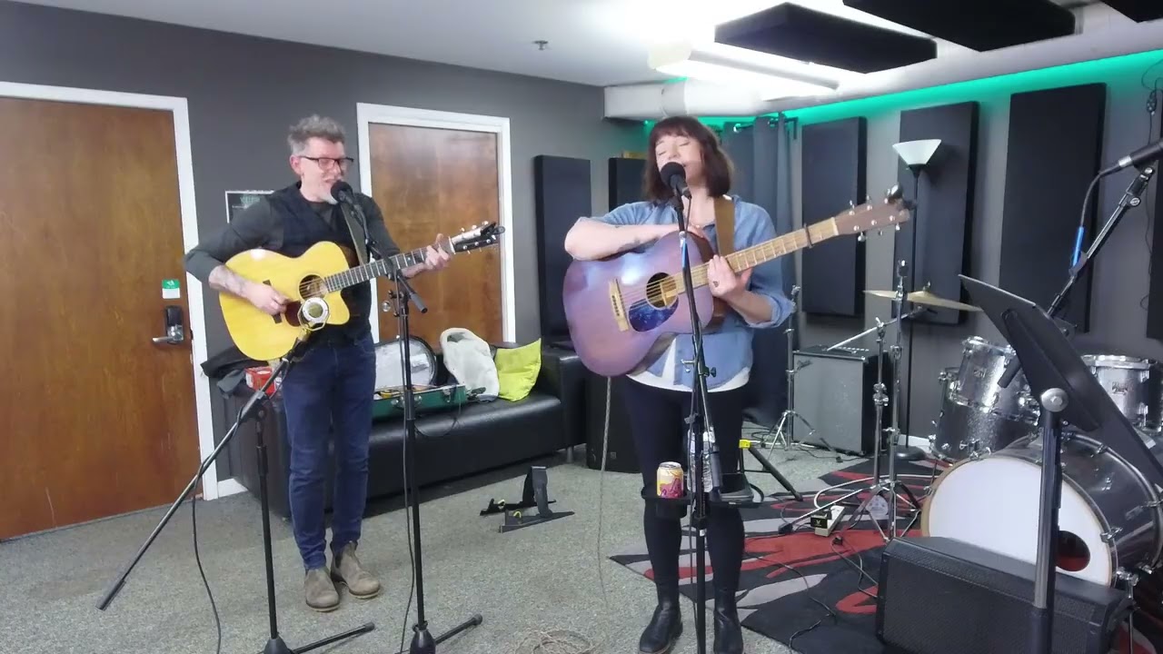 Jason Dennie - Honey Hangover (Live on Acoustic Alternatives 02-18-26)