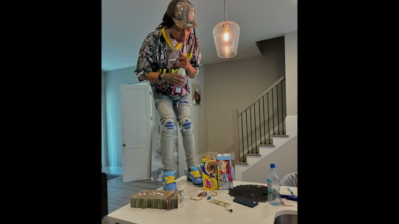 [FREE] Chuckyy X Lucki Sample Type Beat 