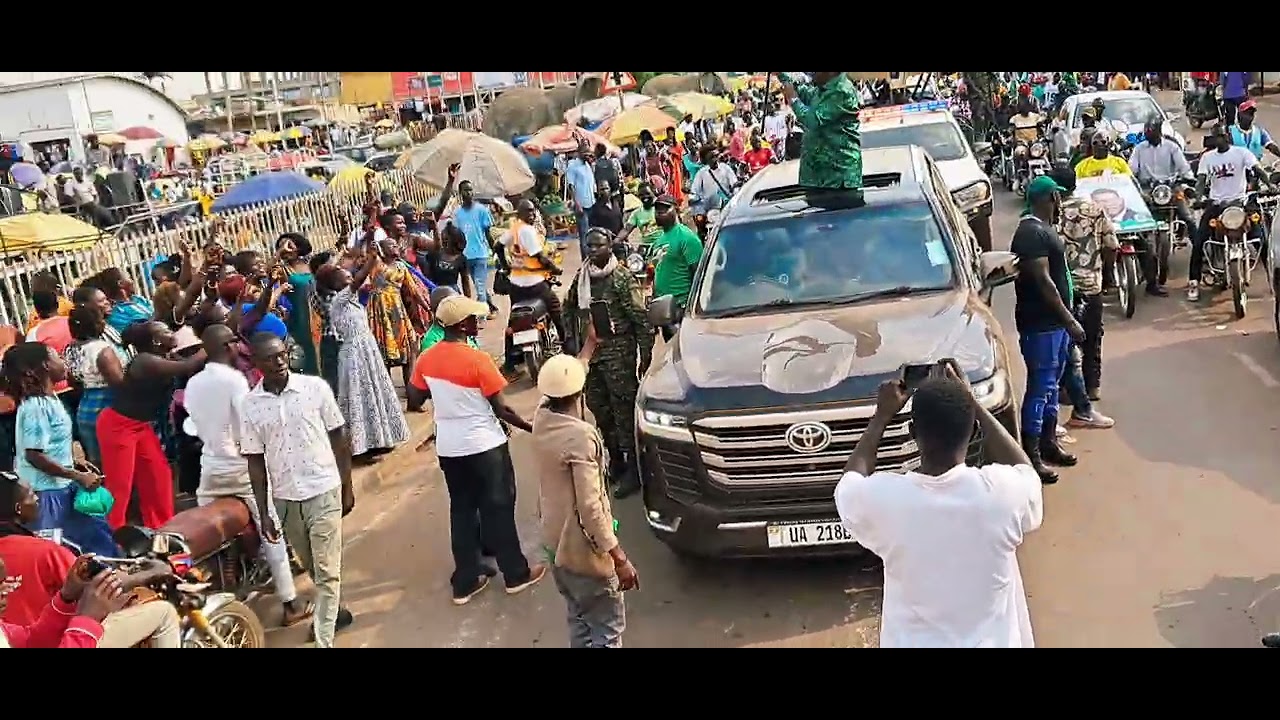 I met this gentleman jn GULU as HON.MIN.NOBERT MAO was finalizing his Rallies in LAROO_PACE. 