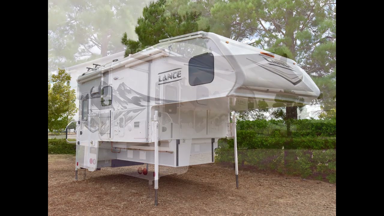 The 1172 is Lance’s largest and most feature-packed truck camper.