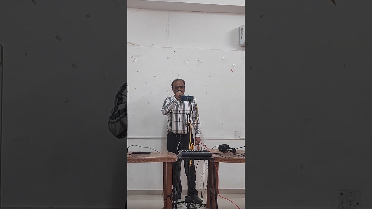 Mere maheboob Qayamat hogi