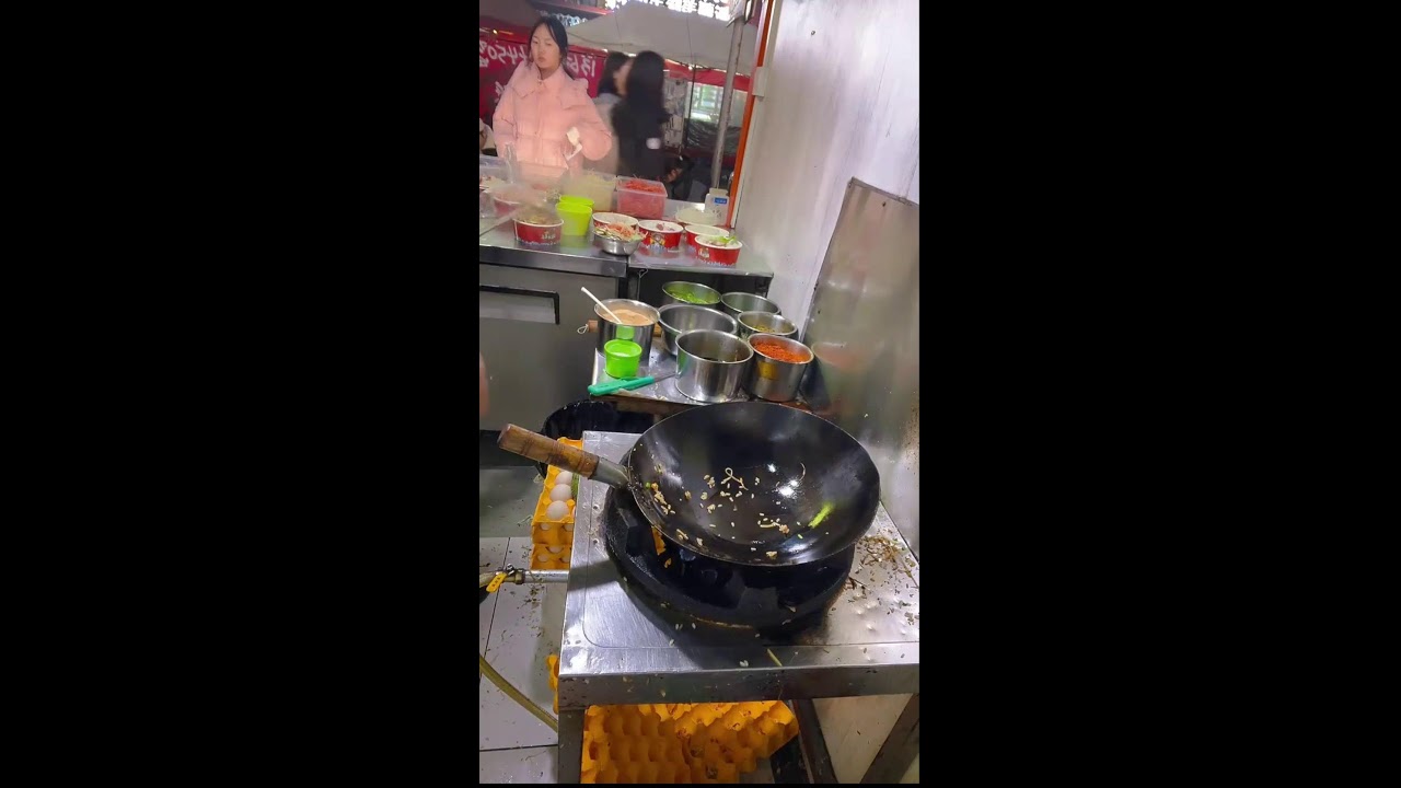 Real-Time Stir-Fry Production | Wok Heat, Fast Hands, and Street Vibes | No Commentary