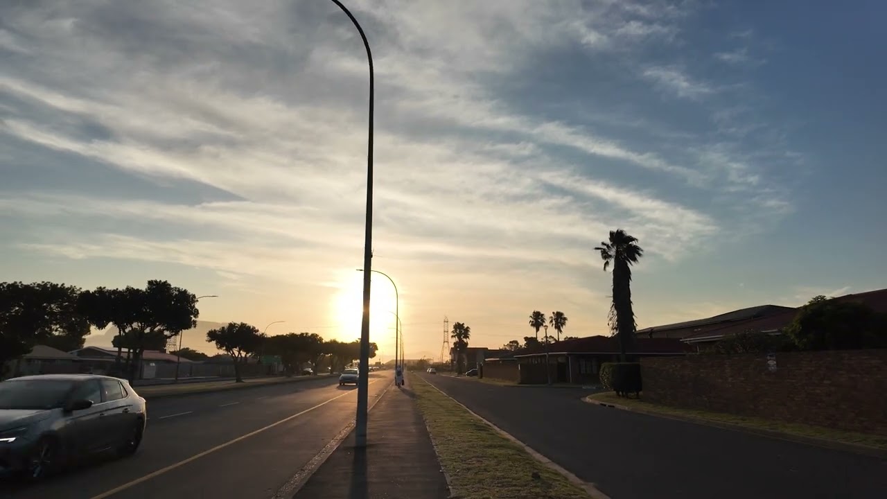 Cape Town, South Africa Today: 4K Walking Tour of Glenwood in Goodwood (07/11/2025)