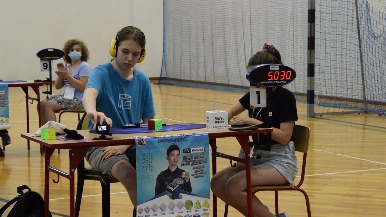 Rubik's Cube European Record Average: 5.60
