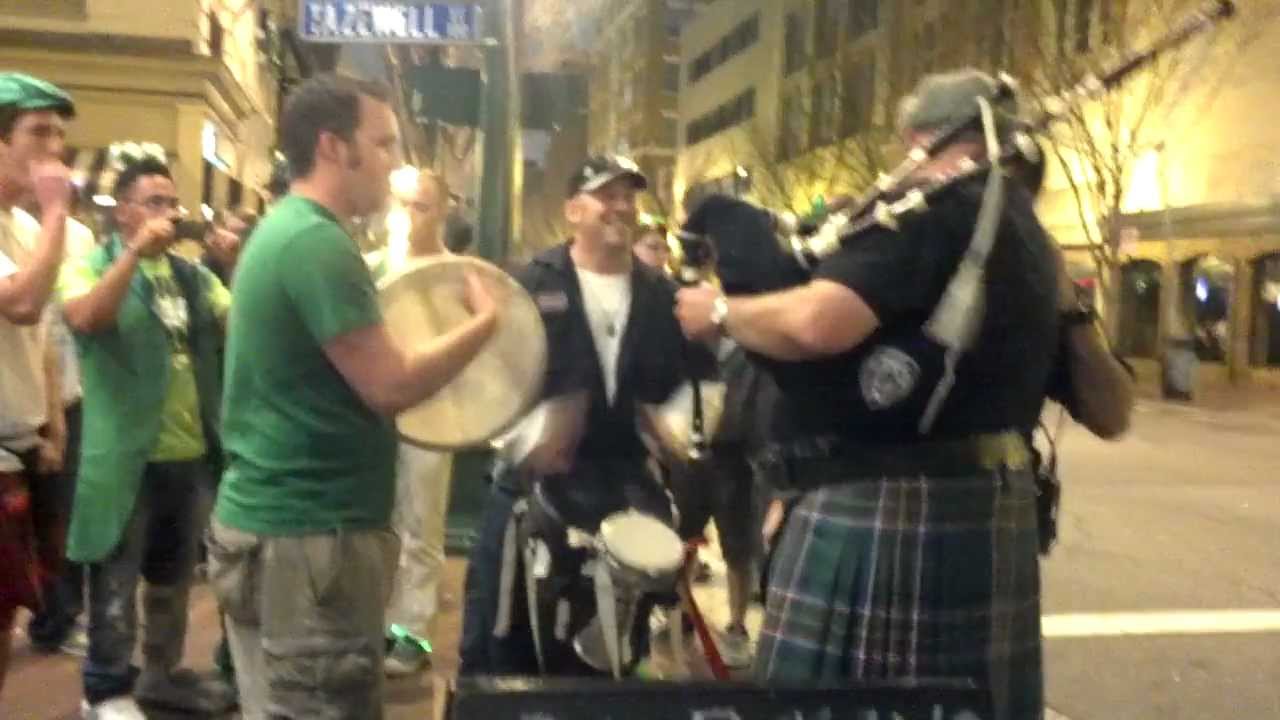 Bagpipes and Drumming on the Streets of Norfolk - 2012 police involvment