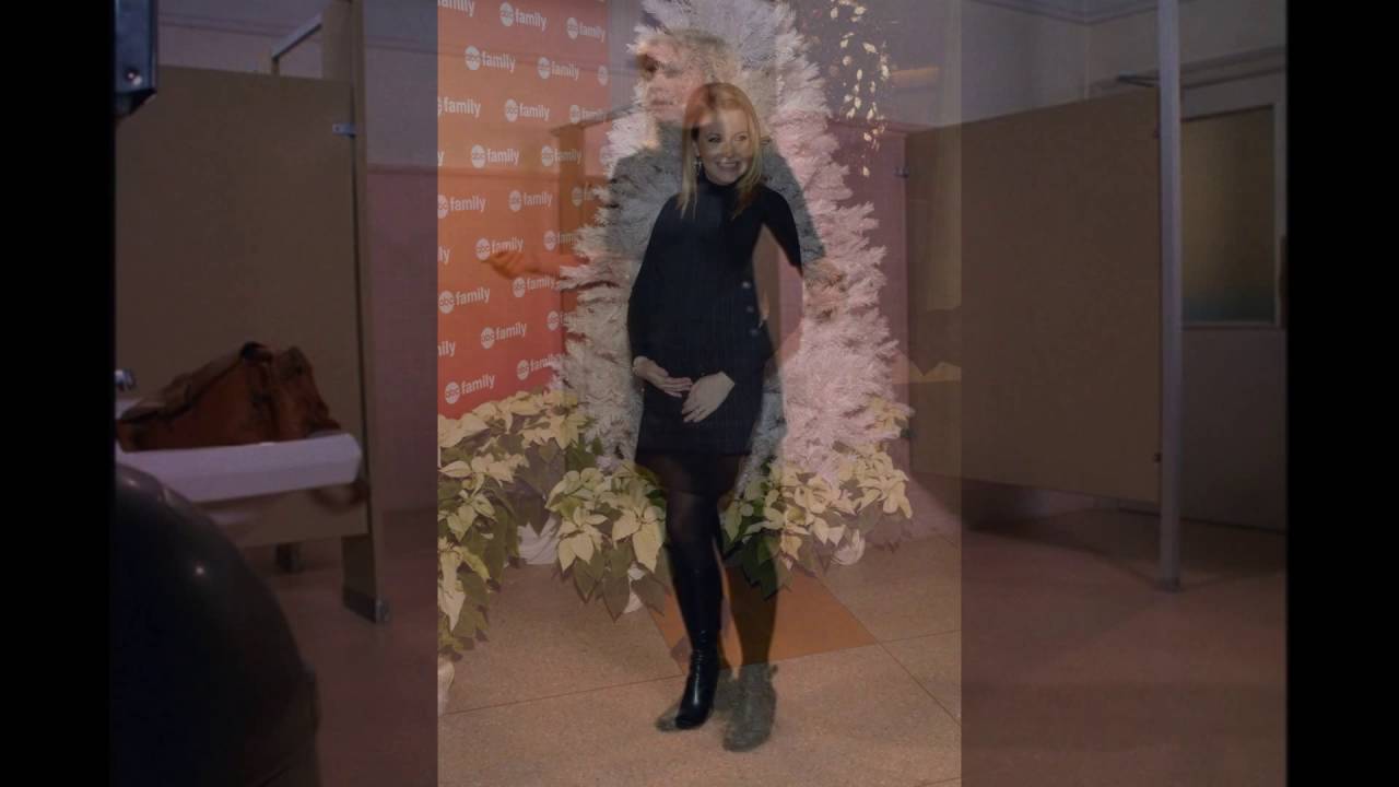 Melissa Joan Hart Shows off Her Pantyhose