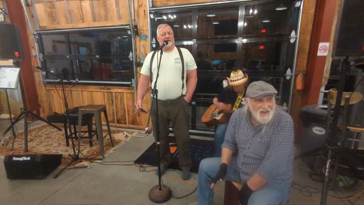 2026022 Mark Groves - Turn The Page - Bob Seeger (5:39)(see desc)