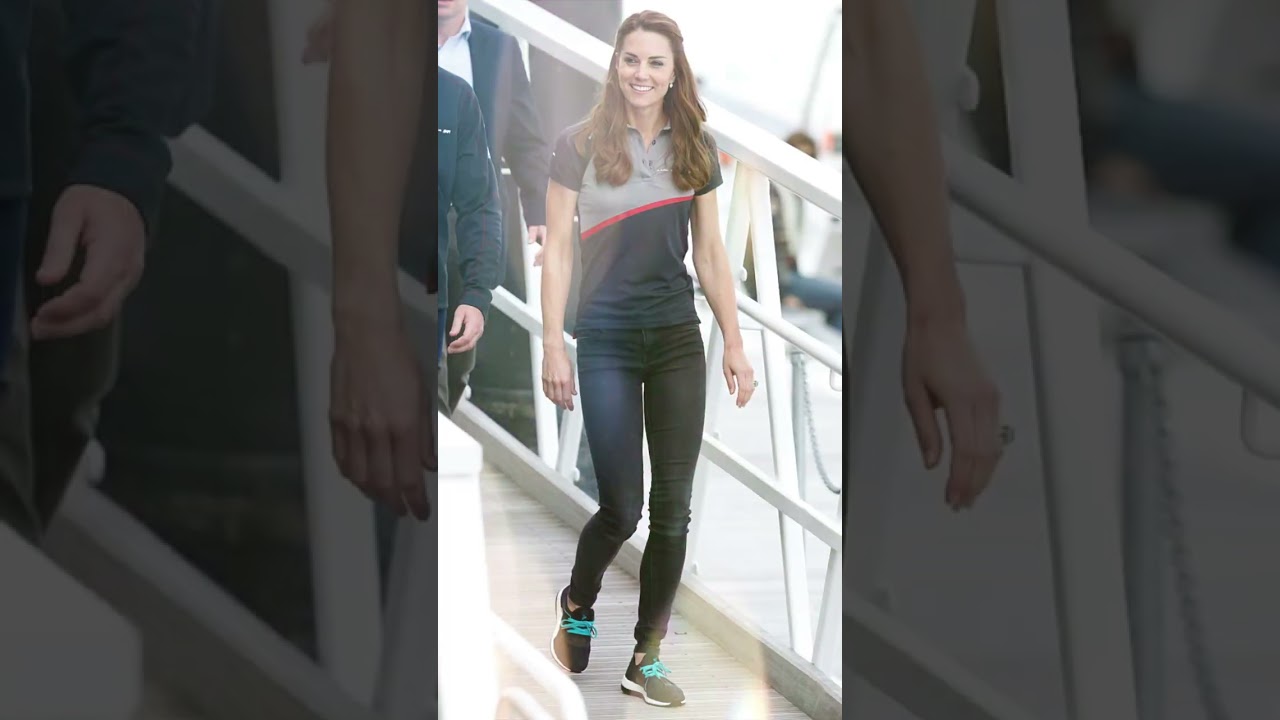 Seltenheit: Herzogin Kate in flachen Schuhen • PROMIPOOL