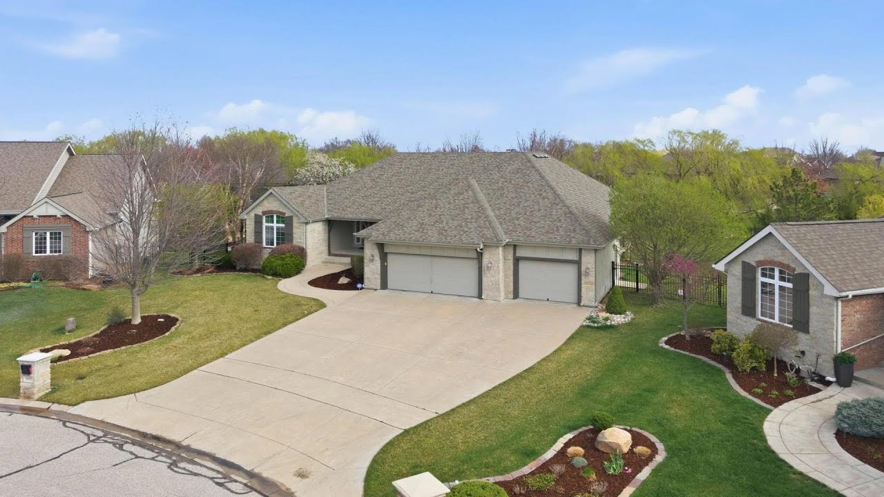 NEW LISTING: 1817 N Cranbrook Cir Wichita KS 67206