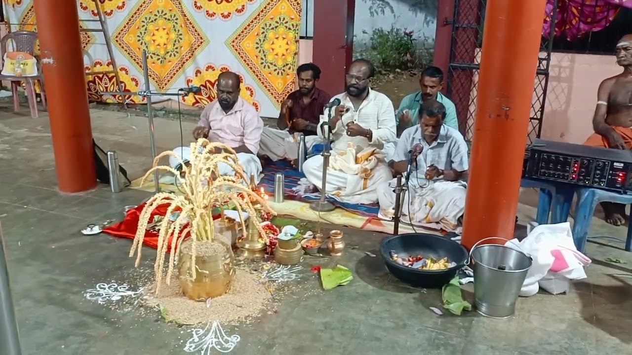 കുത്തനൂർ, കോതമംഗലം ശ്രി കുറുമ്പ ഭഗവതി ക്ഷേത്രത്തിലെ ഭഗവതിപ്പാട്ട്..     2024 മാർച്ച് 1, 2, 3