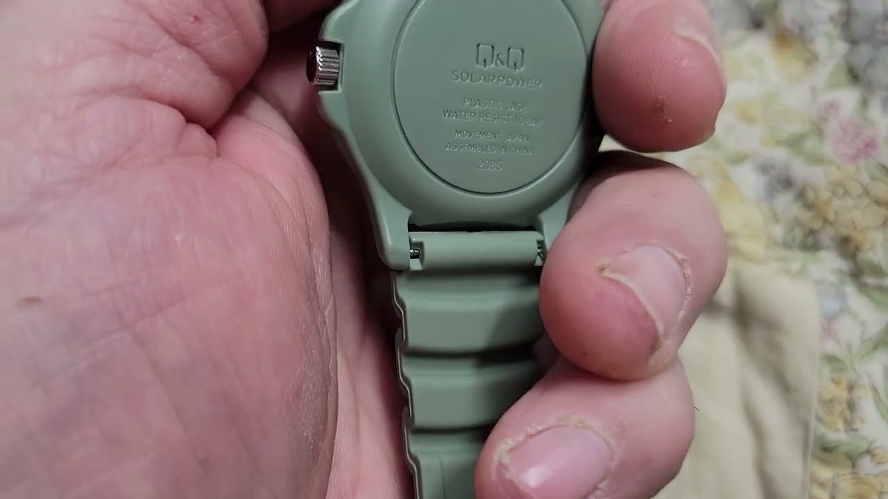 Q&Q JDM PLASTIC SOLAR FIELD WATCH $40 bargain price!!! Prices may change