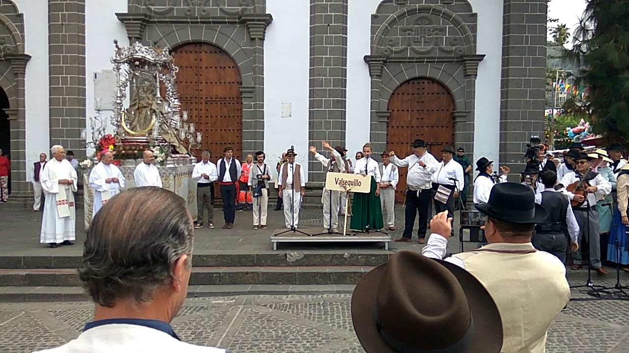 Romería-Ofrenda Teror - Pablo y Adriana ponen en pie a Teror
