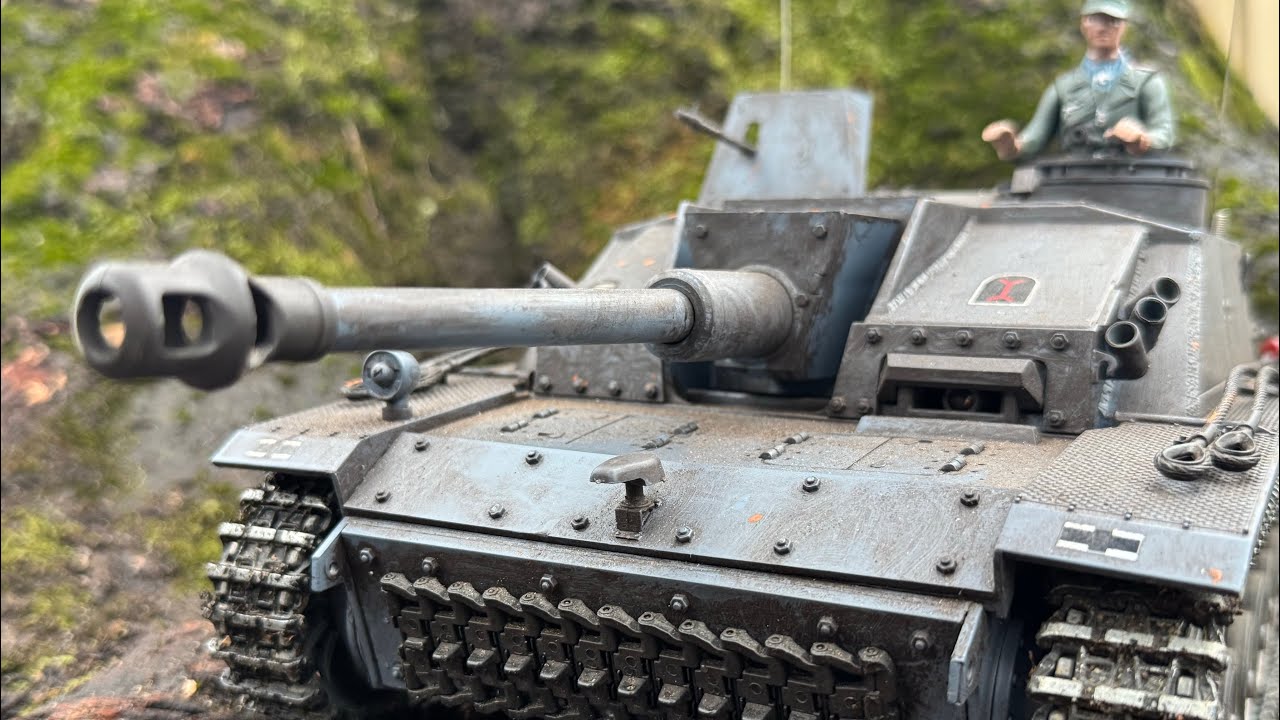 Henglong and Torro 1/16 scale RC Tank Compilation.