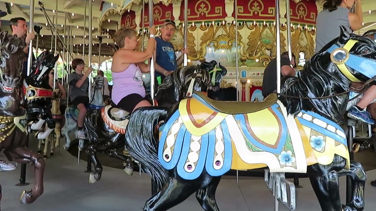 Coasterstock Carousel - Queen of Kings Island - Wurlitzer 157 -  05/21/2022