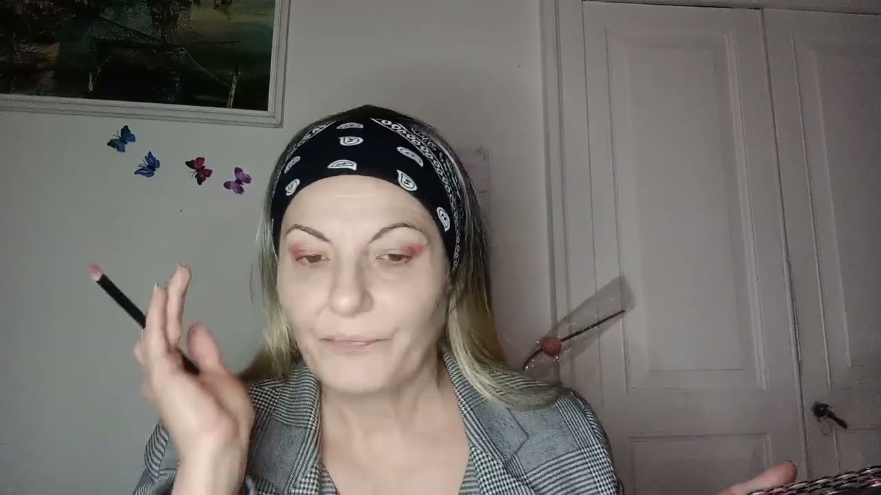 Asmr in lb română/Roleplay  makeup  at the  company în a hurry/