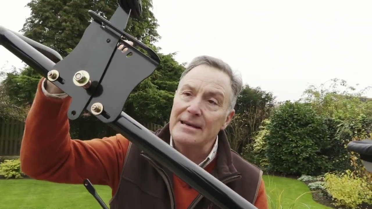 Uunboxing Cobra HS60 Garden Spreader
