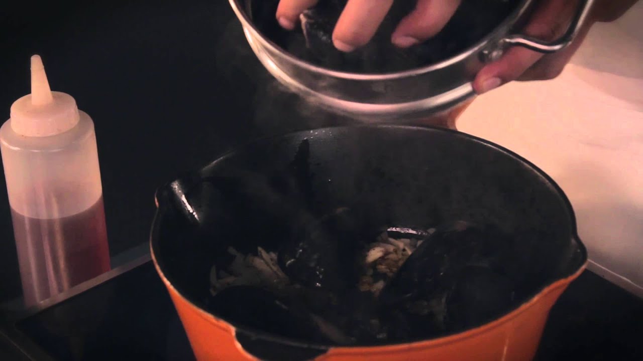 Mejillones al Vino Blanco con el Chef Benito Molina