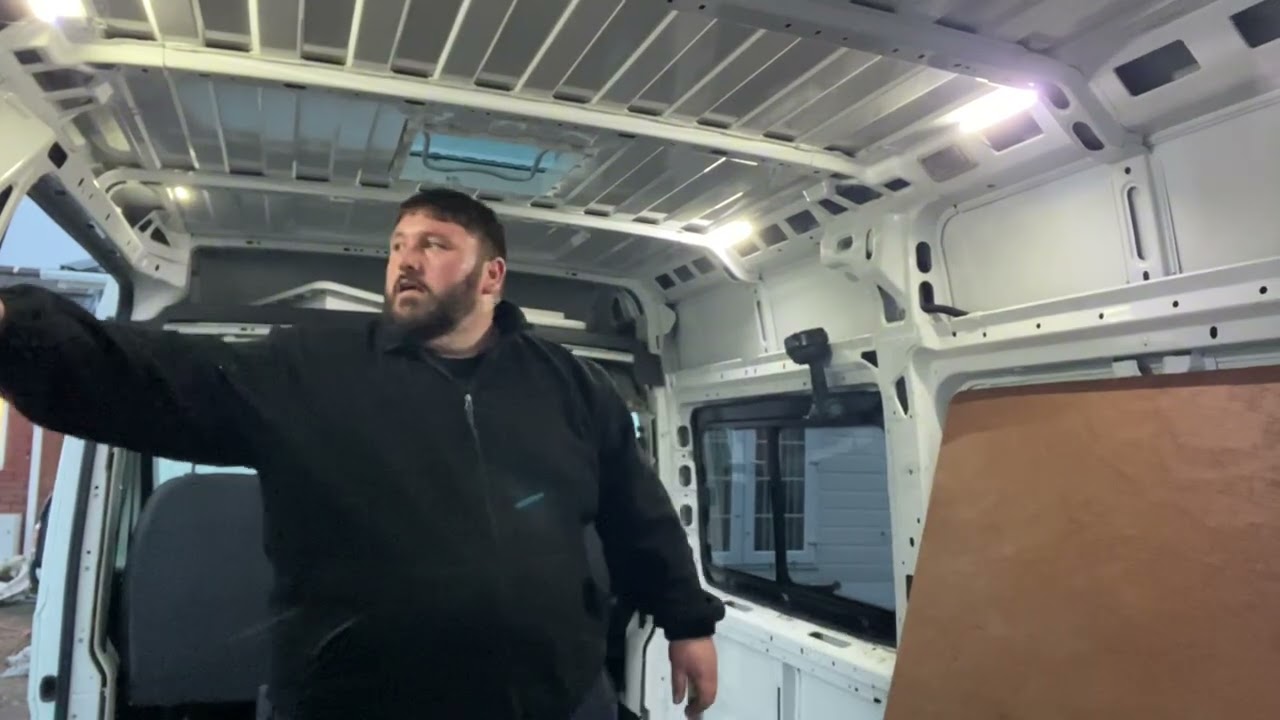 Некоторый прогресс в строительстве моего автодома.