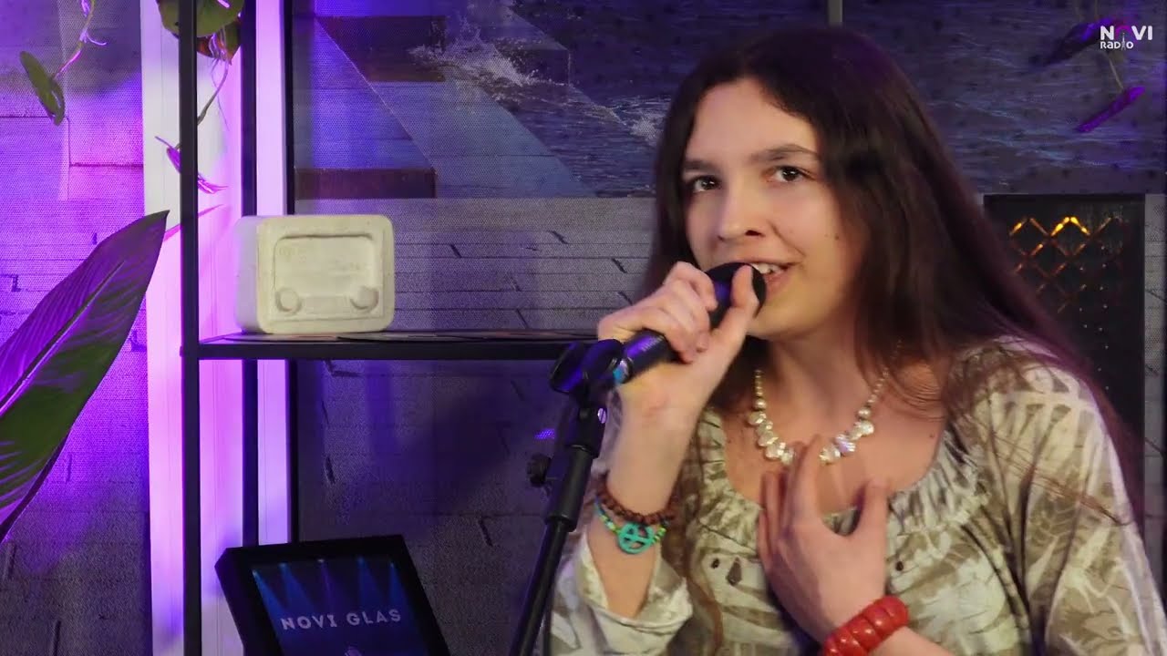 Luna Bagarić - 