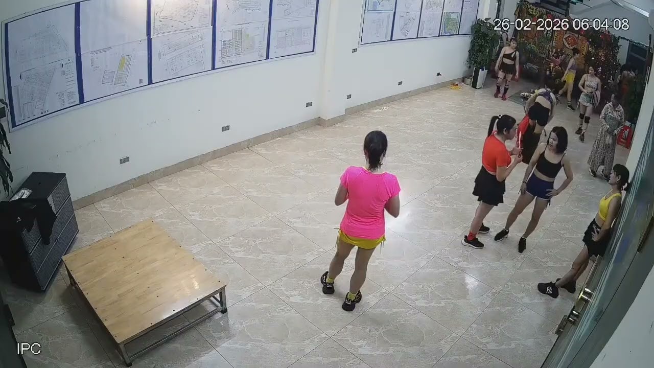 Sau tết rồi bắt đầu vắt mỡ thôi chị em Clb Aerobic Bđs An Nhiên! Ai không có mặt điểm danh đi nào!?