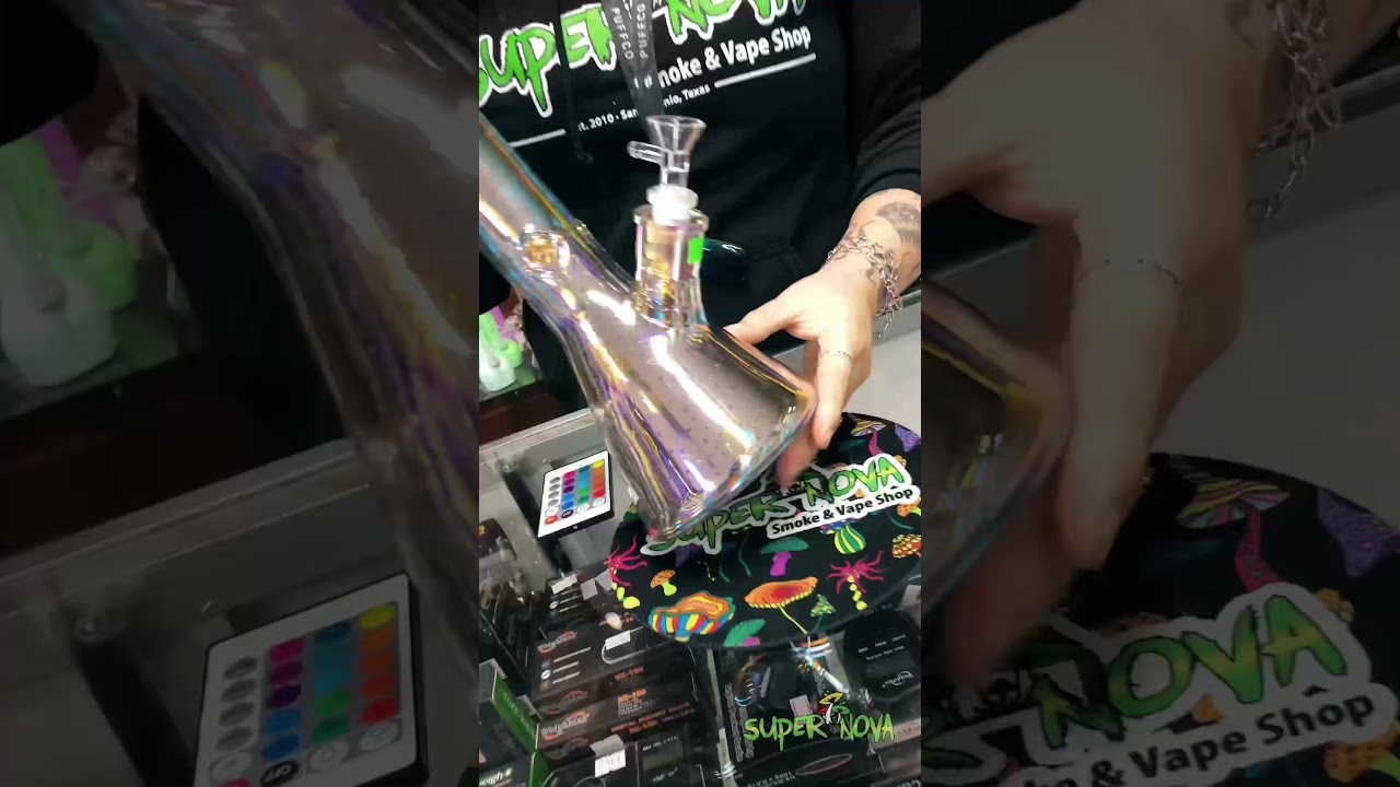 LED Light Up Waterpipes! #partymode #lightup #ledlights #waterpipe #beakerbottom