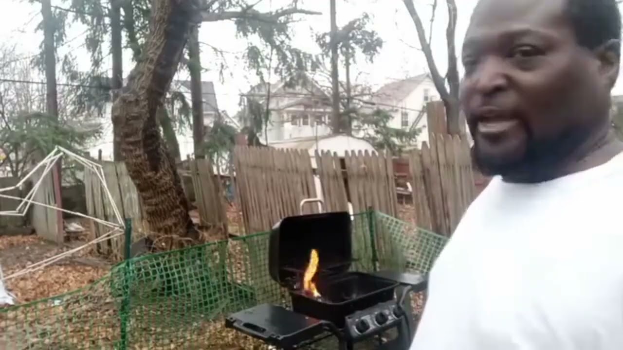 Smoking A Whole Chicken On A Standard Charcoal Grill