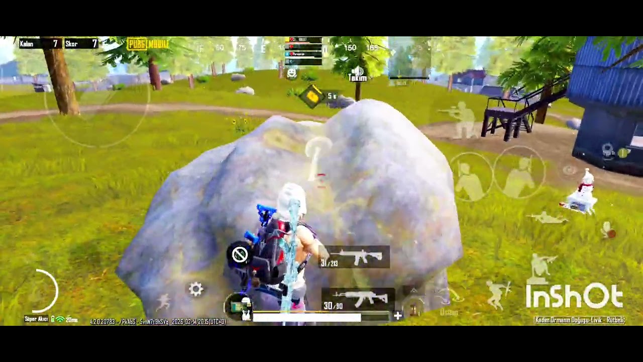 1 vs 3 Arada kalmalar herkes çok agresi#pubgmobile #bgmi 💥🤬