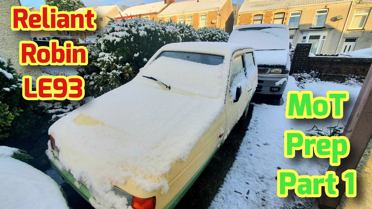 Reliant Robin MOT Prep Part 1