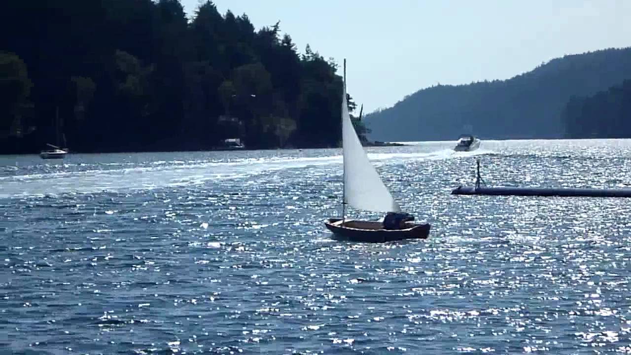 BLACK FLY skin-on-frame dinghy.