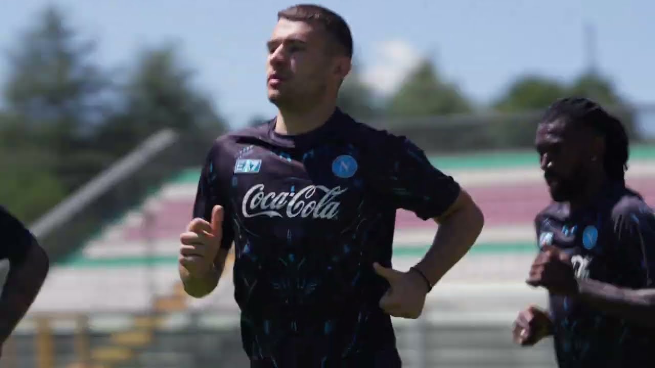 RITIRO NAPOLI CASTEL DI SANGRO | ALLENAMENTO mattutino nel SECONDO GIORNO di ritiro