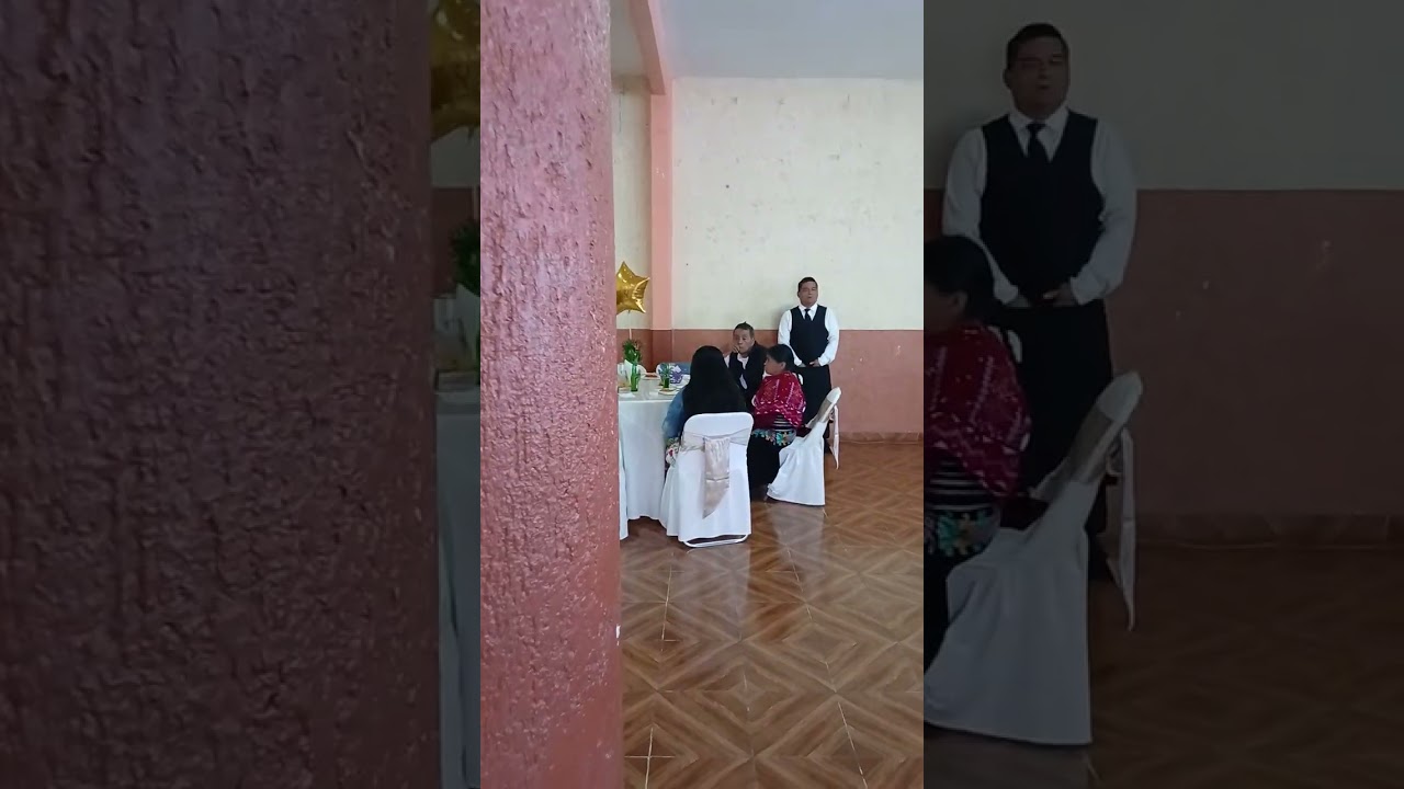 TECLADISTA VERSÁTIL: 
