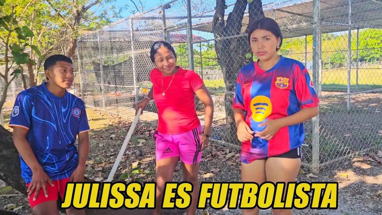 Julissa es una buena futbolista.