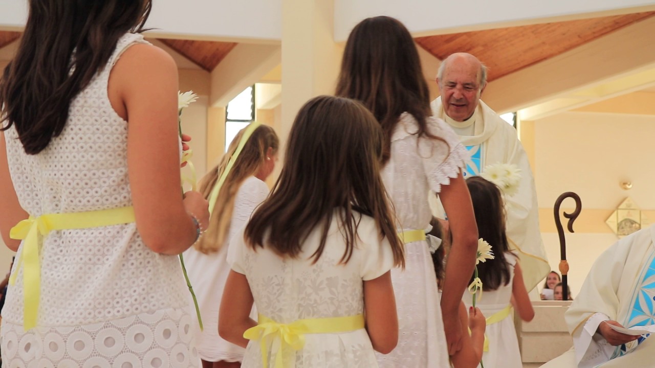 2017 - Homenagem do Coro Juvenil de São Pedro do Mar ao Pe. Elísio Dias