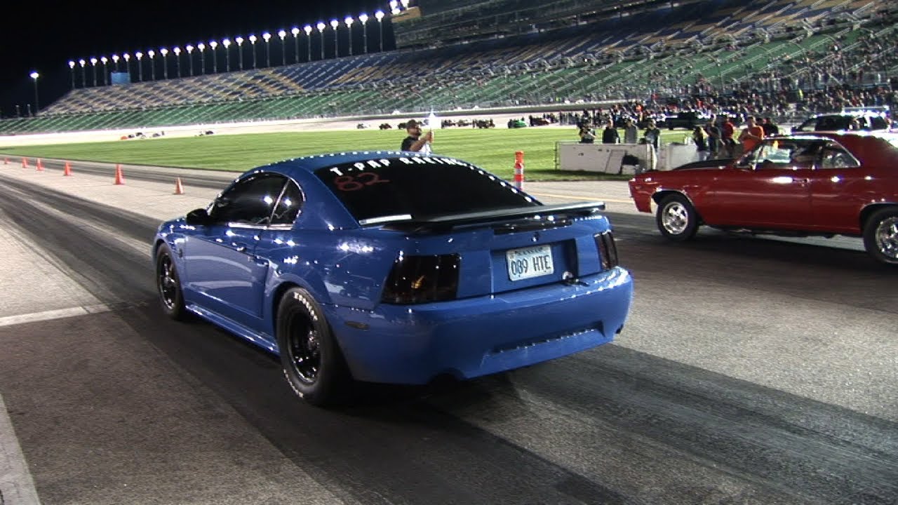 STREET CAR Racing at NASCAR TRACK - Kansas Speedway