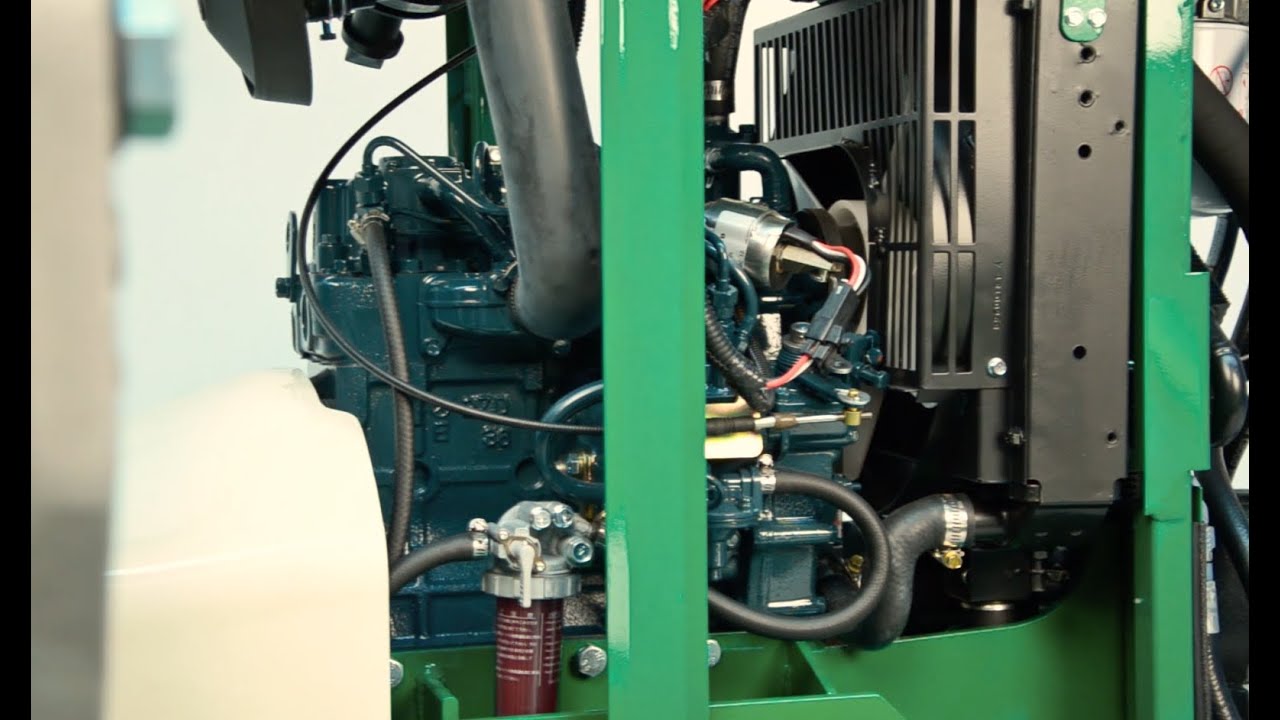 McElroy® TracStar® 412/618 - Engine