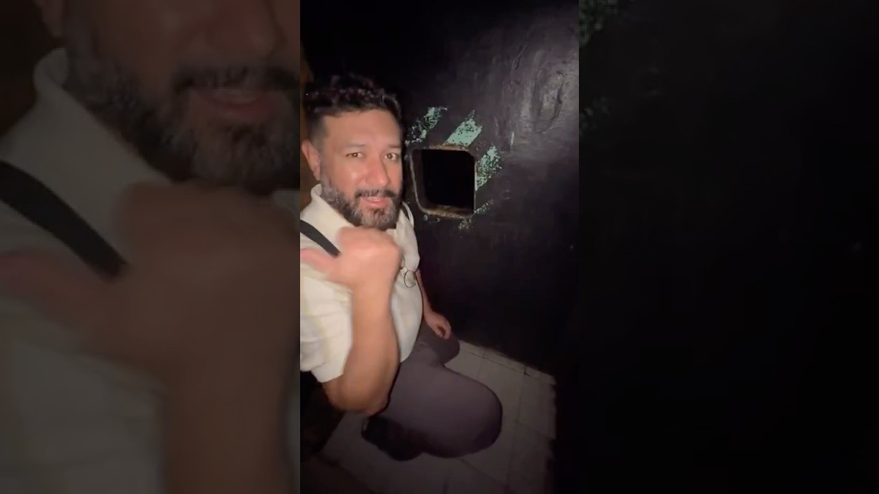 Inside Krash a Gay Cruise bar in Paris, France 🍆
