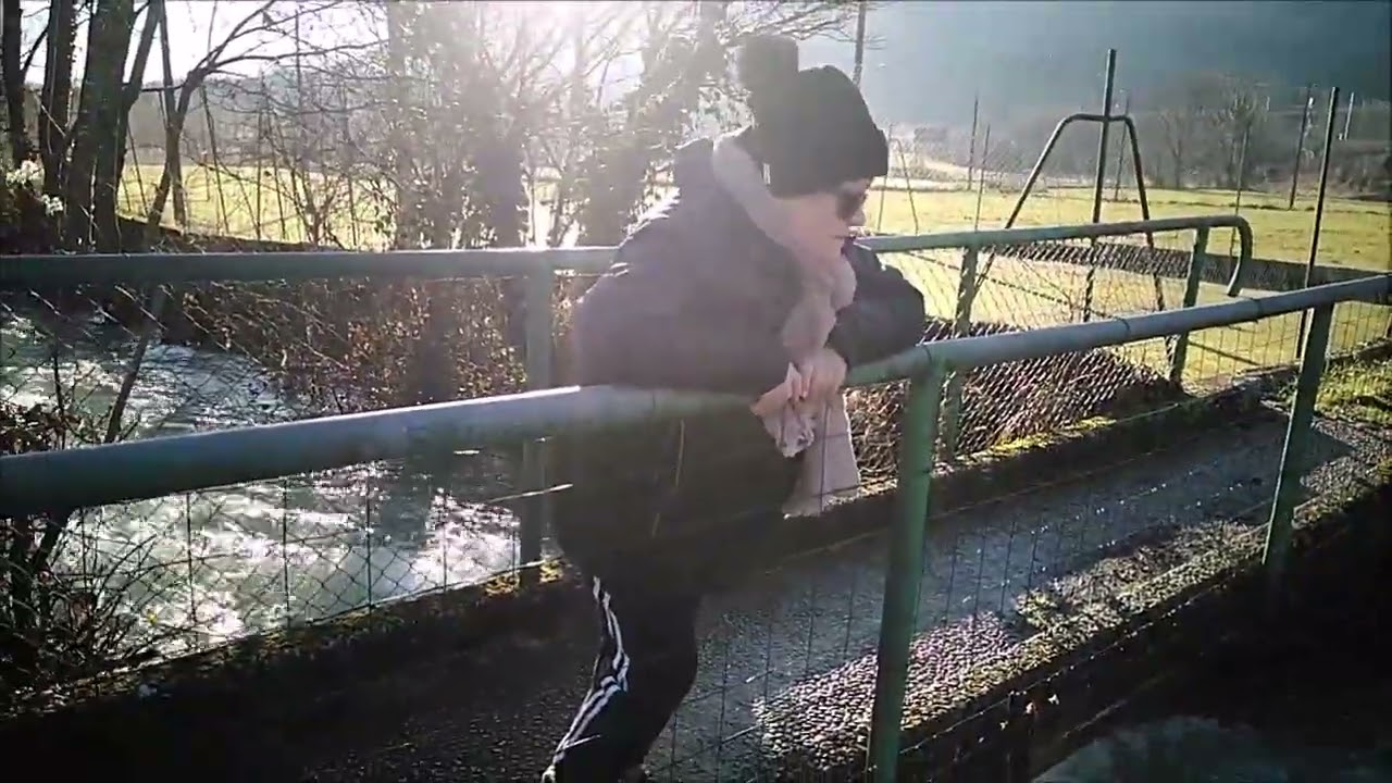 Petit cours d'eau &agrave; virieu le grand