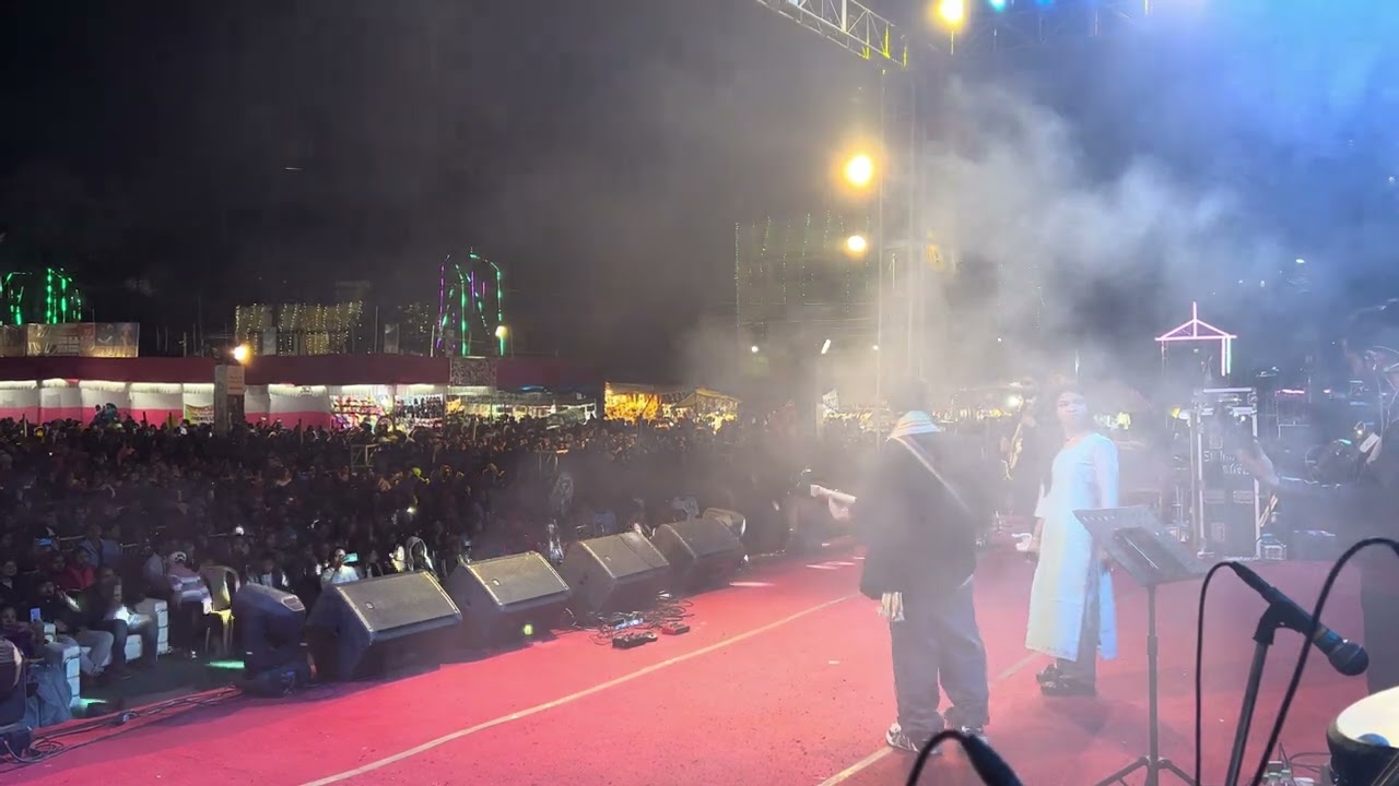 Dhadak | Pawandeep Rajan & Arunita Kanjilal | Live in Baripada, Orissa