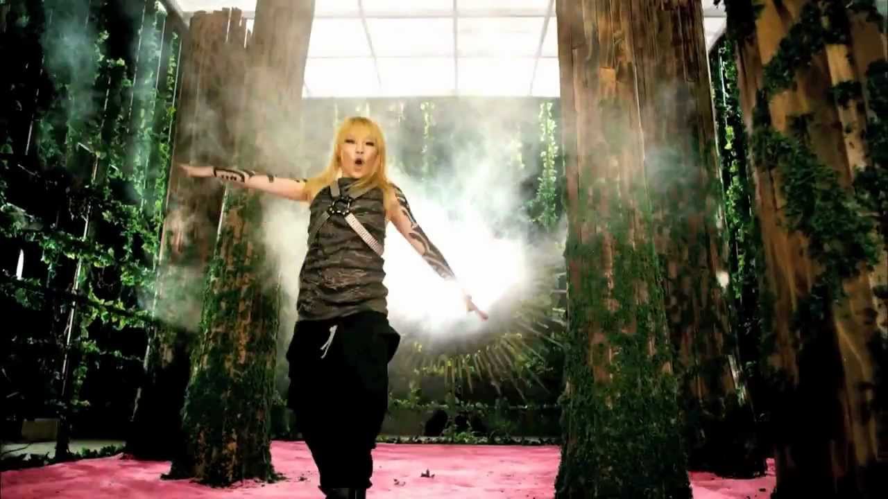 2NE1 - Pretty Boy CL - HD