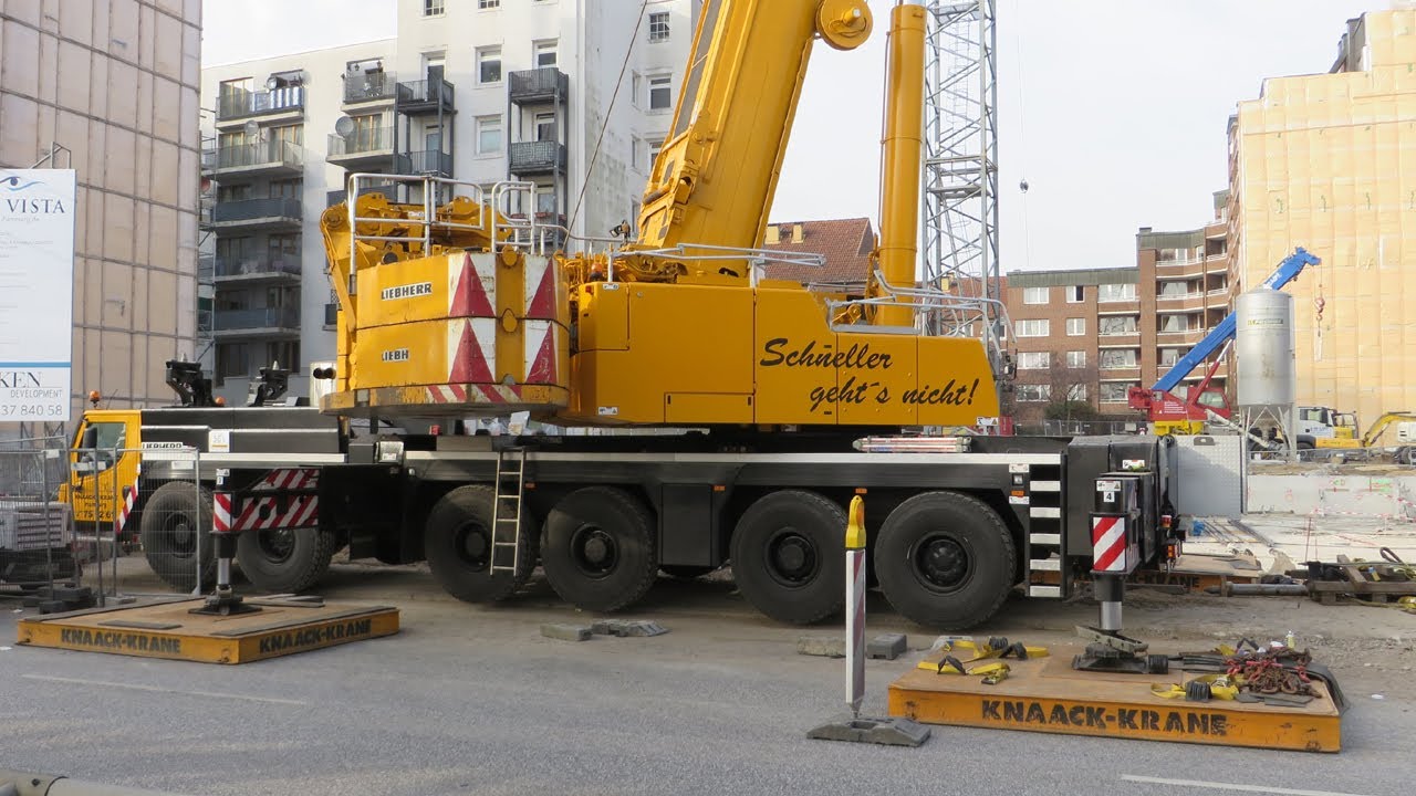 Mobilkran LIEBHERR LTM 1350 bei der Montage eines TEREX COMEDIL CTT 181 - Soeren66