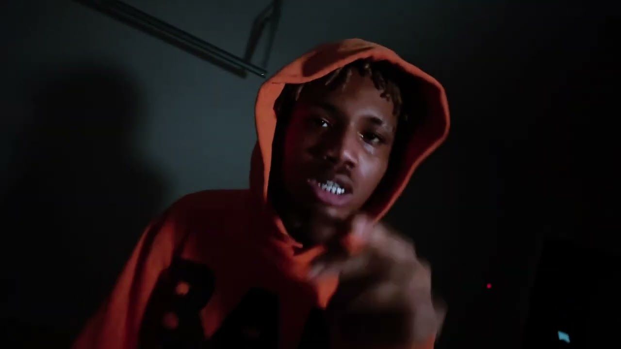 YhapoJJ - SStay Away From Me (Official Music Video) [1 Take]