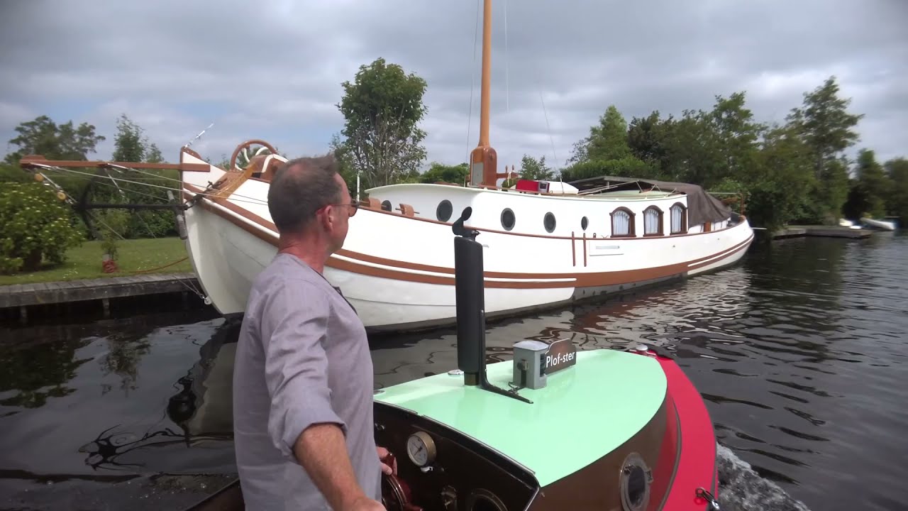 Sailing my 1 cylinder SABB GG long stroke diesel Tugboat 