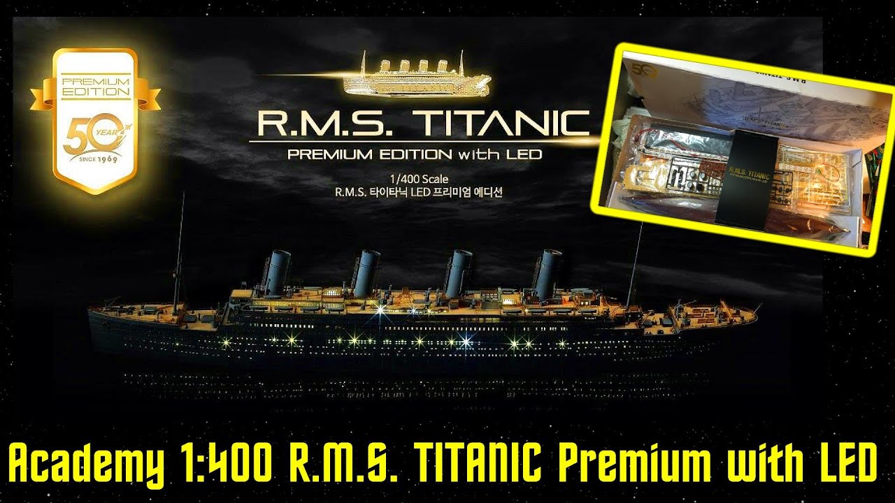 Academy 1:400 Scale R.M.S. Titanic Premium with LED Limited Edition Kit (2019)