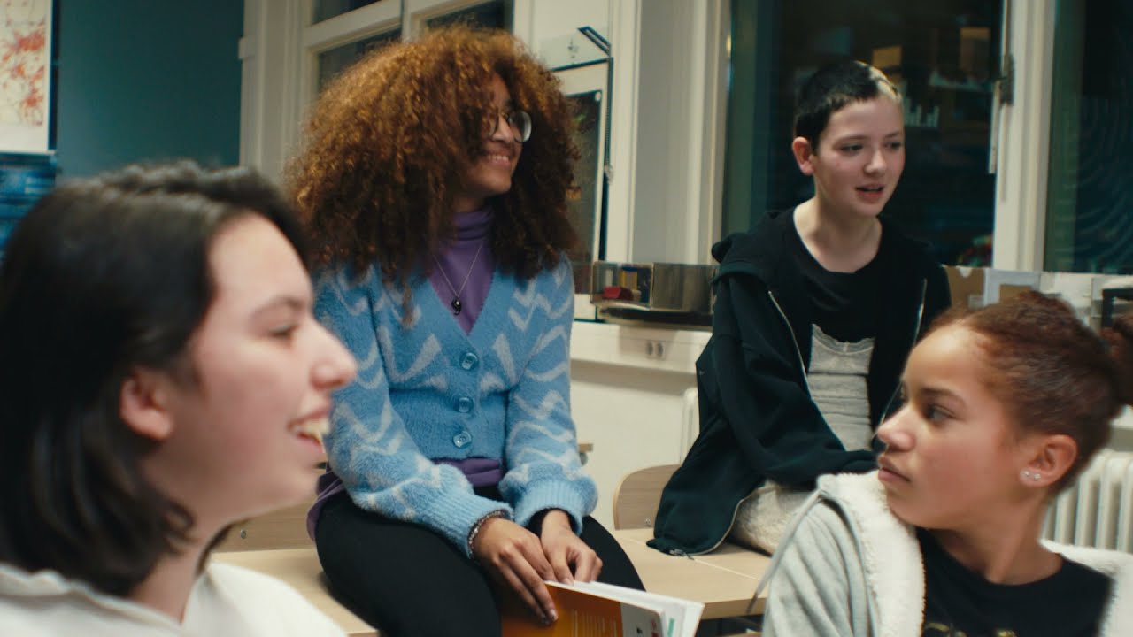 “Ik liep gewoon met mijn sigaret door de klas”